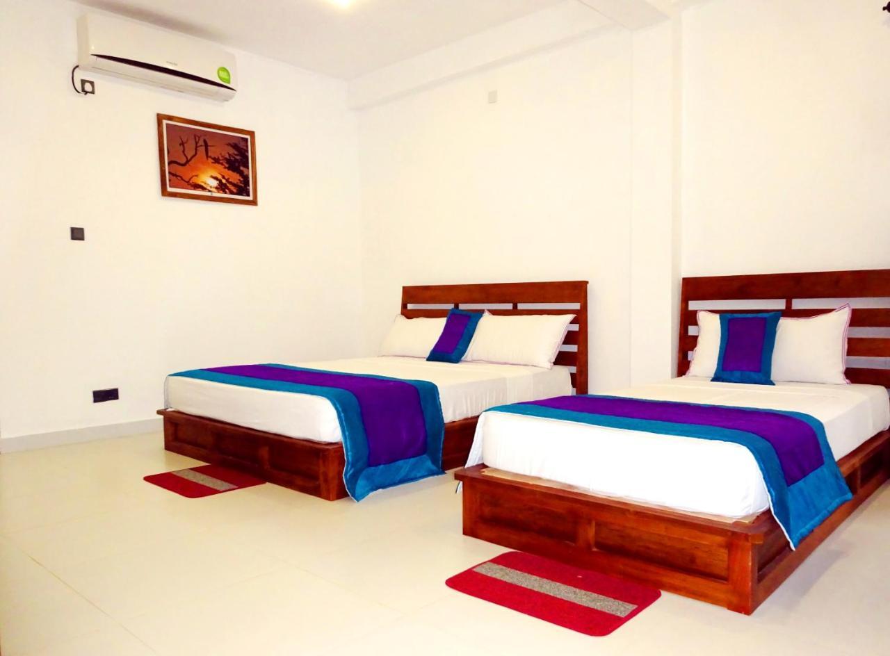 Athkandura Hotel Хабарана Экстерьер фото