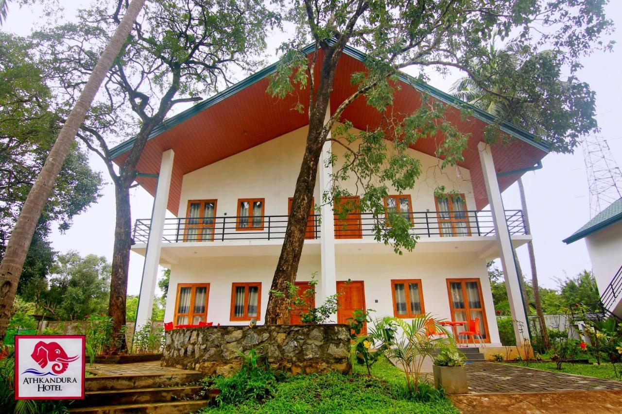 Athkandura Hotel Хабарана Экстерьер фото